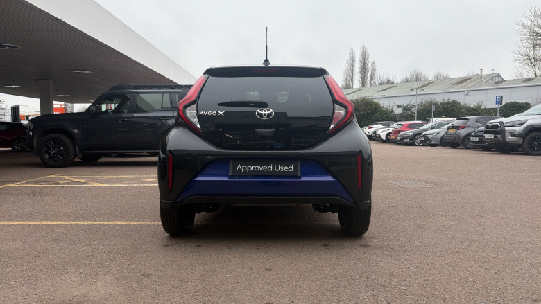 Toyota Aygo X 1.0 VVT-i Edge 5dr Petrol Hatchback